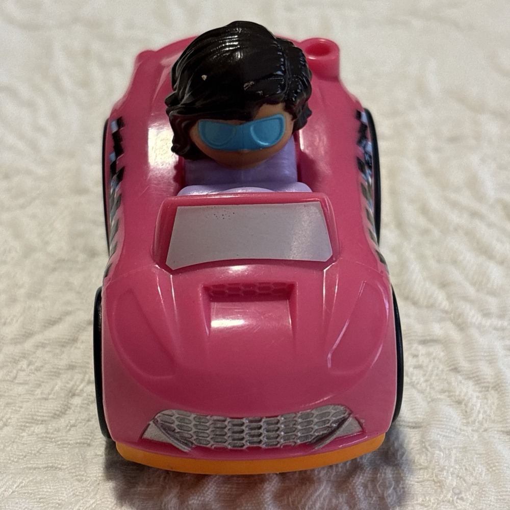 2019 Fisher Price Little People Wheelies Car Girl Pink Purple